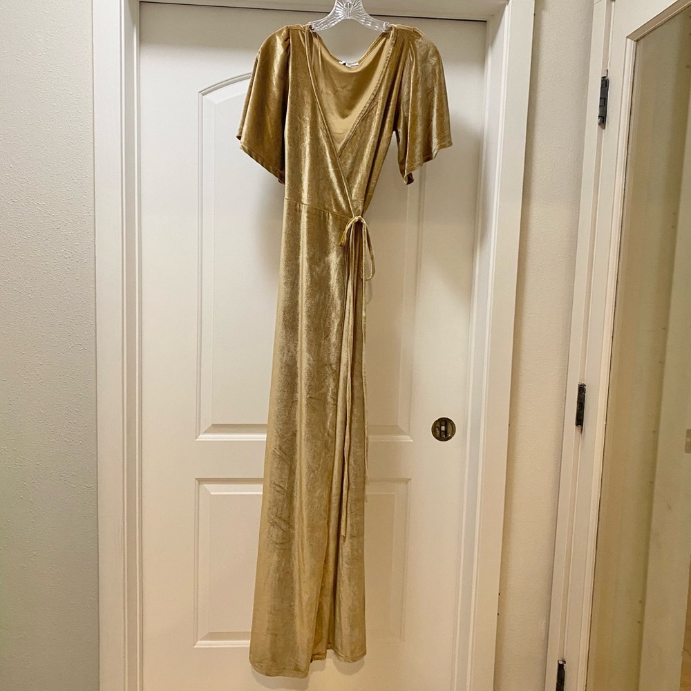 Baltic Born Meghan Velvet Wrap Maxi Dress Size Medium EUC - Picture 2 of 5